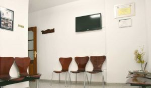 Antonio Lucena sala de espera de Priego